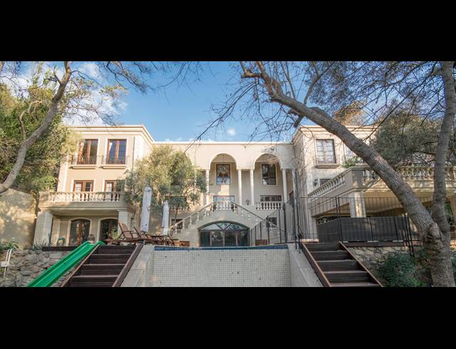 5 BEDROOM HOUSE FOR SALE IN DAINFERN VALLEY ESTATE